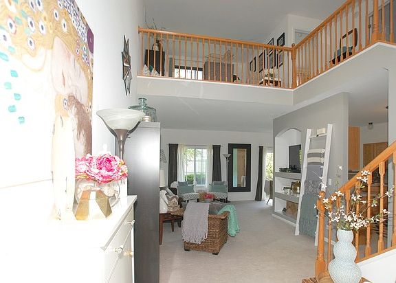 4th image of 205 Southwicke Dr Unit D