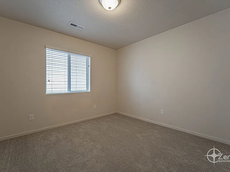 1400 NE 85th Way — Photo 20