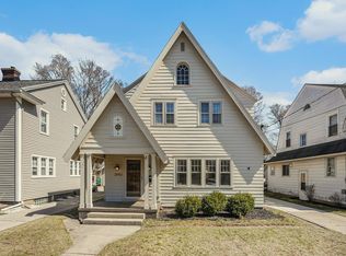 2042 College Ave SE, Grand Rapids, MI 49507