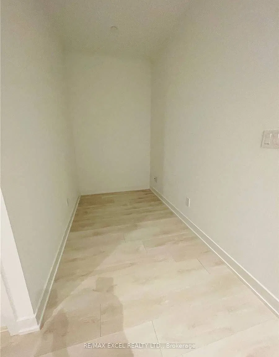 2 bed, $2,400 — Photo 4