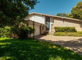 9023 Pinewood Dr, Dallas, TX 75243