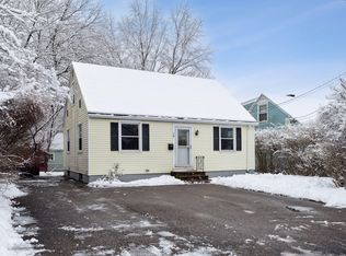 16 Arundel Rd, Portland, ME 04103