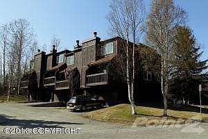 3600 Burl Ct
