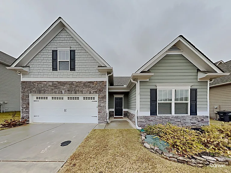 14 Mercer Ln — Photo 1