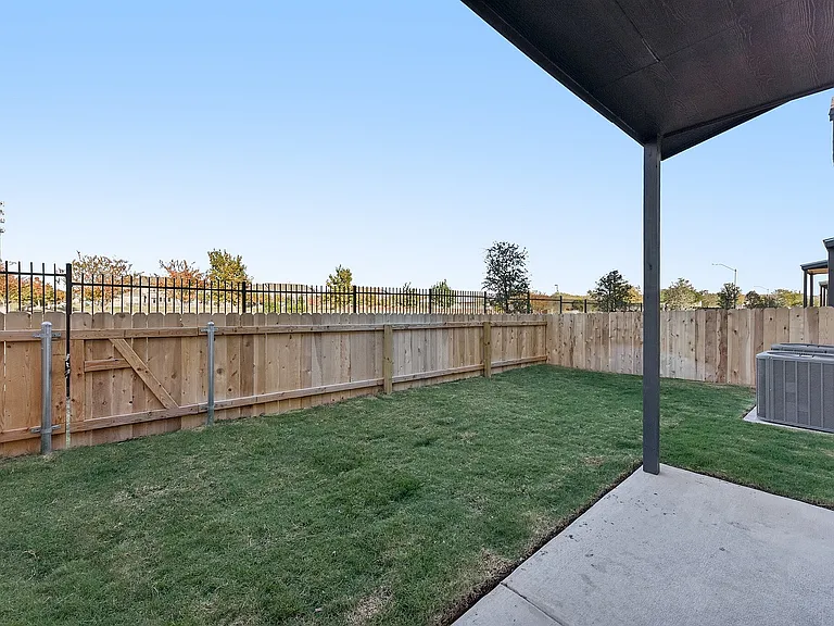 Lone Oak Homes — Photo 35