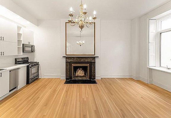 5th image of 9 9th St #3R
