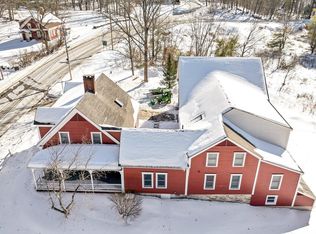 396 Governor Wentworth Hwy, Wolfeboro, NH 03894