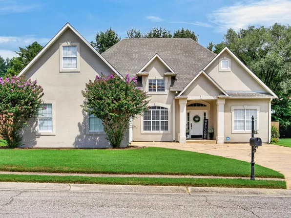 701 Old Cahaba Dr, Helena, AL 35080
