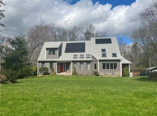 117 Hunting Hills Dr, Southington, CT 06489