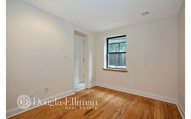 Rented by Douglas Elliman | media 29