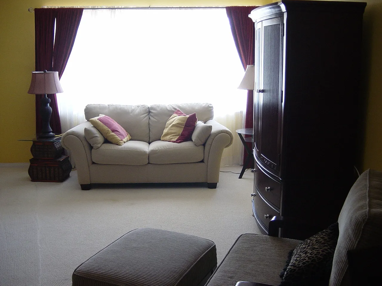 2 bed, $2,400 — Photo 3