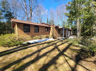 109 Shady Lane Ave, Prudenville, MI