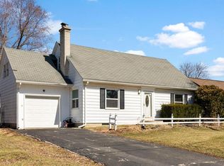 210 South St, Deforest, WI 53532