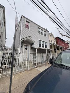 106 Summer Ave, Newark, NJ, 07104
