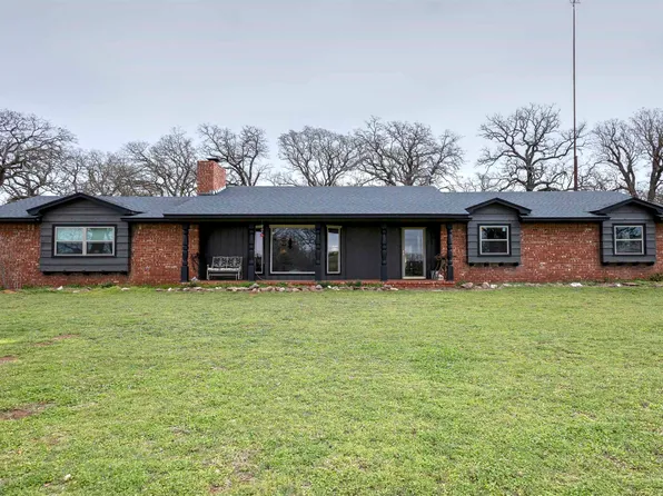 7204 Duncan Lake Rd, Marlow, OK 73055