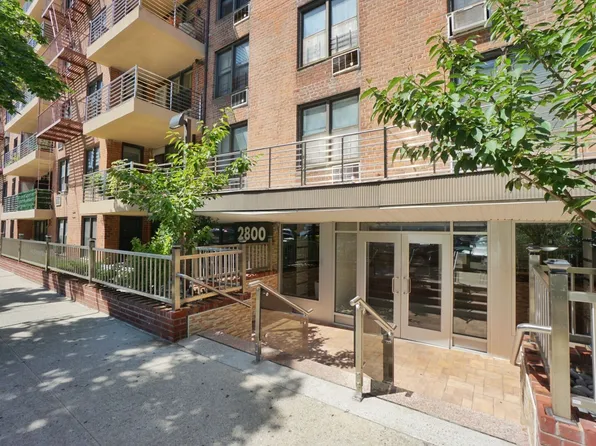 2800 Coyle Street image 1 of 39