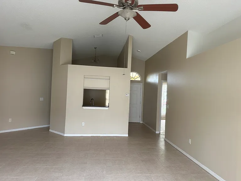 1209 Sweet Gum Dr — Photo 4