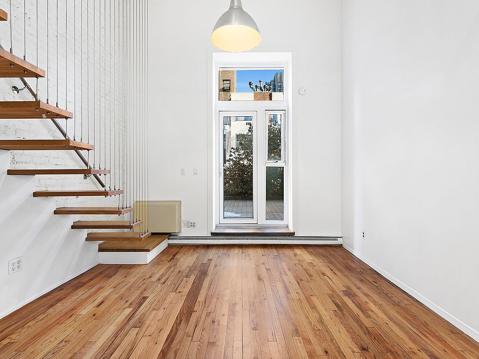 1st image of 223 W 14th St APT 1C