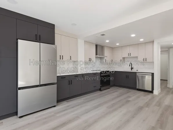 74 Stanford Ct #37, Irvine, CA 92612