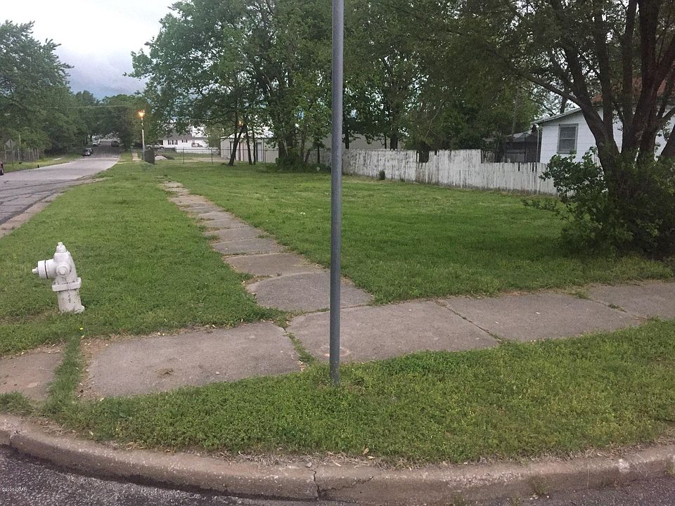 2nd image of W A St