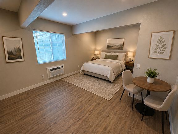 2nd image of 500 Olive St #F
