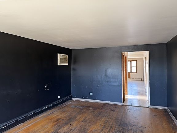 2nd image of 354 Calhoun Ave