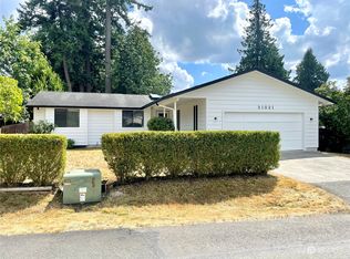21821 SE 267th St, Maple Valley, WA 98038