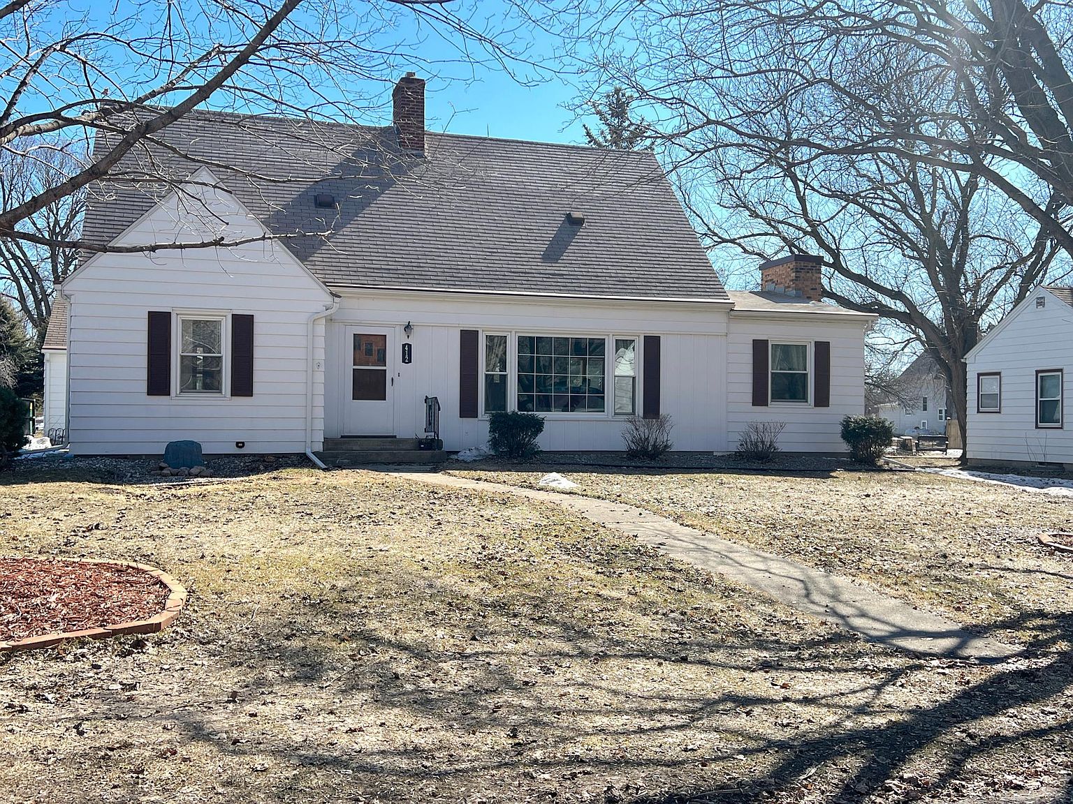 412 N Elm St, Bricelyn, MN 56014 Zillow