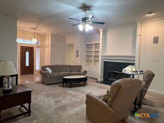 3rd image of 204 Windy Way Dr