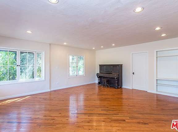 5th image of 21834 Koontz Way