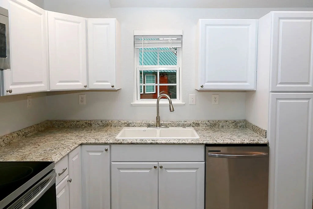 7311 Farm to Market Road 1886, Unit 106 — Photo 3