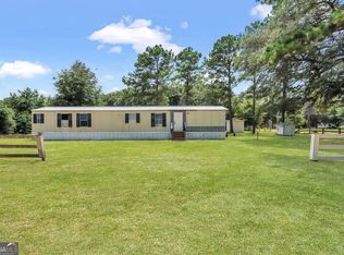 465 Stardust Loop, Jesup, GA 31545