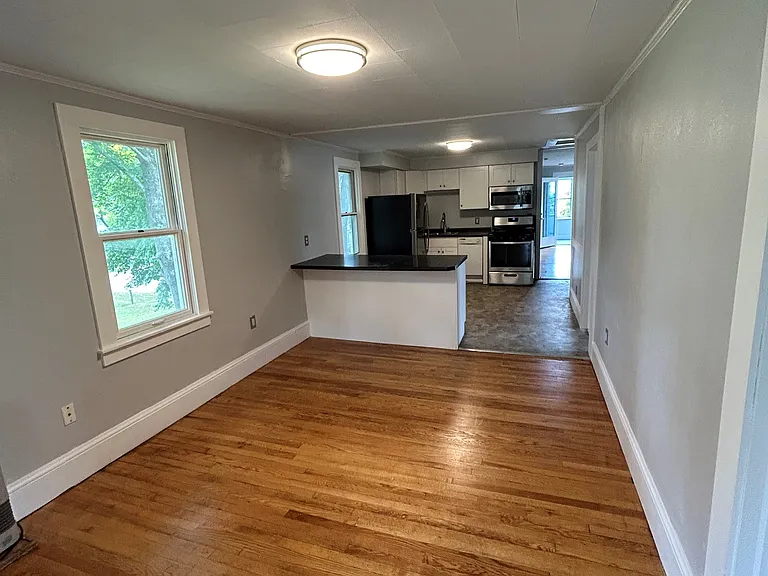 42-44 Central Ave — Photo 6