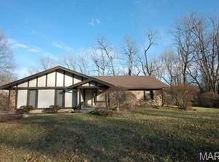 11784 Talbott Ct, Saint Louis, MO 63138