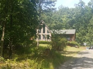 168 Cox Rd, Pine bush, NY 12566