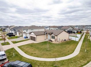 5509 58th St S, Fargo, ND 58104