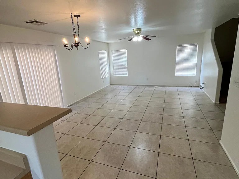 1265 Orchard View St — Photo 3