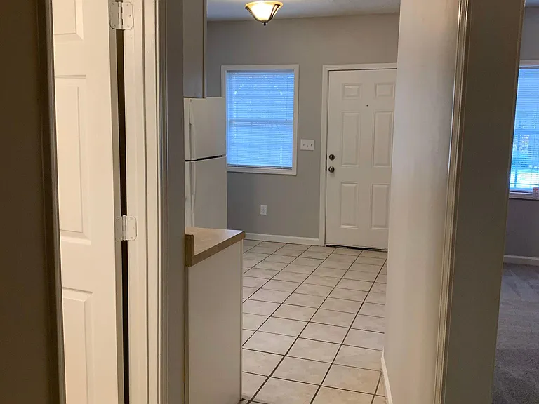 4417 Coopers Creek Dr SE — Photo 17