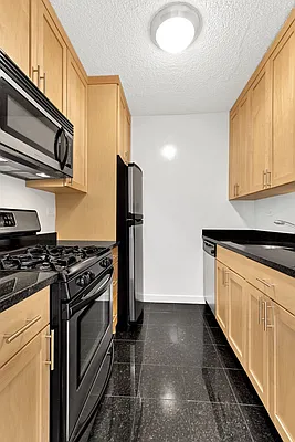 Rented by Cooper & Cooper Real Estate | media 15