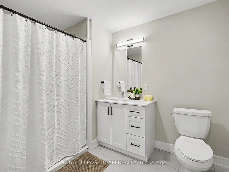 5874 County Road 19 Rd #104 — Photo 11
