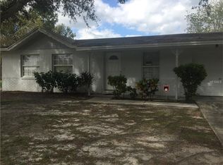 8518 Fish Lake Rd, Tampa, FL 33619