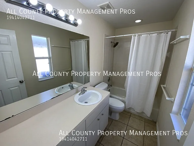 1189 Coleman Ave — Photo 5