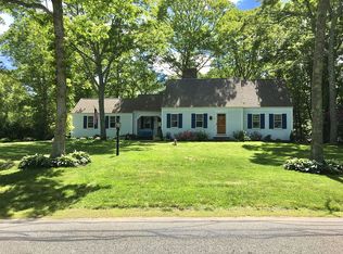 9 Dogwood Dr, Forestdale, MA 02644