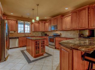 10009 E Pleasant View Rd, Davis, IL 61019