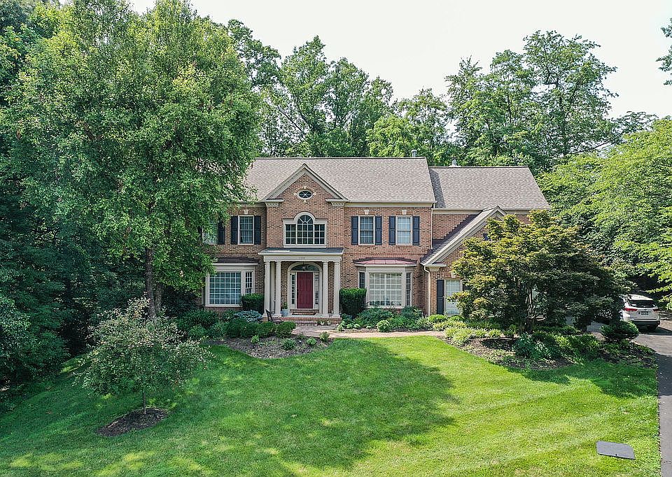 1st image of 11700 Saddle Crescent Cir
