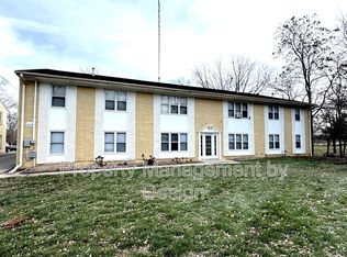 1033 5th St APT 6, West Des Moines, IA 50265