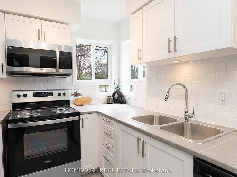 240 Ormond Dr #D8 — Photo 12