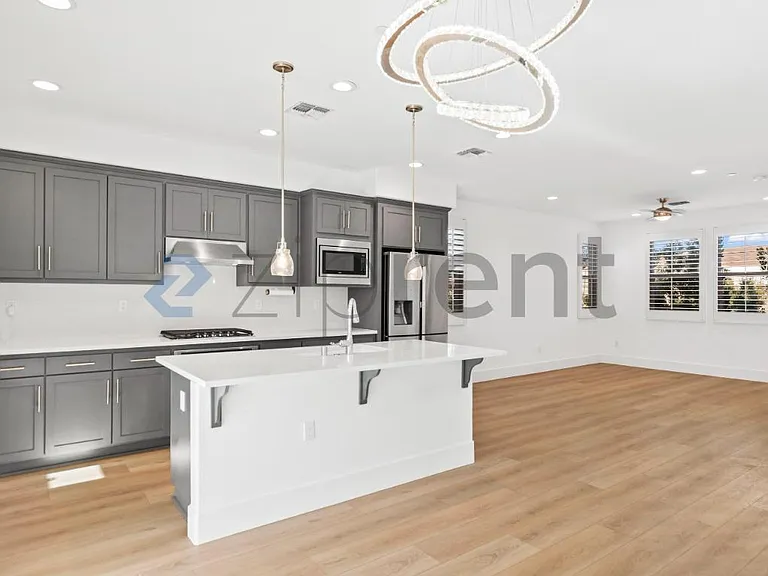 1311 S Milpitas Blvd — Photo 15