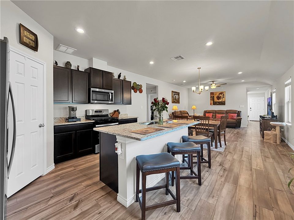 1st image of 2301 Soothing St