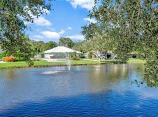 345 39th Ct, Vero Beach, FL 32968